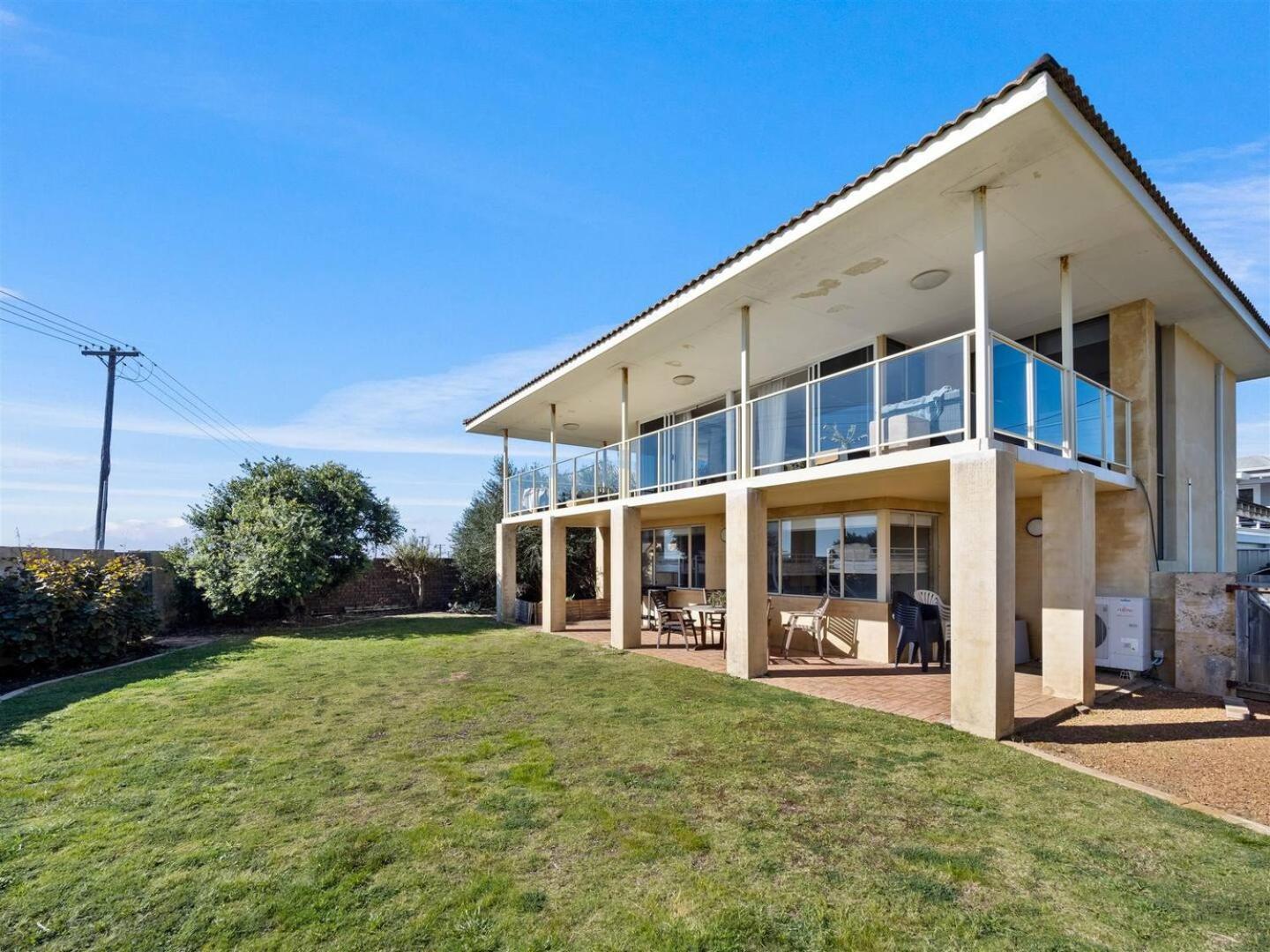 Pet-Friendly Beachfront Family Getaway With Views Villa Mandurah Exterior foto